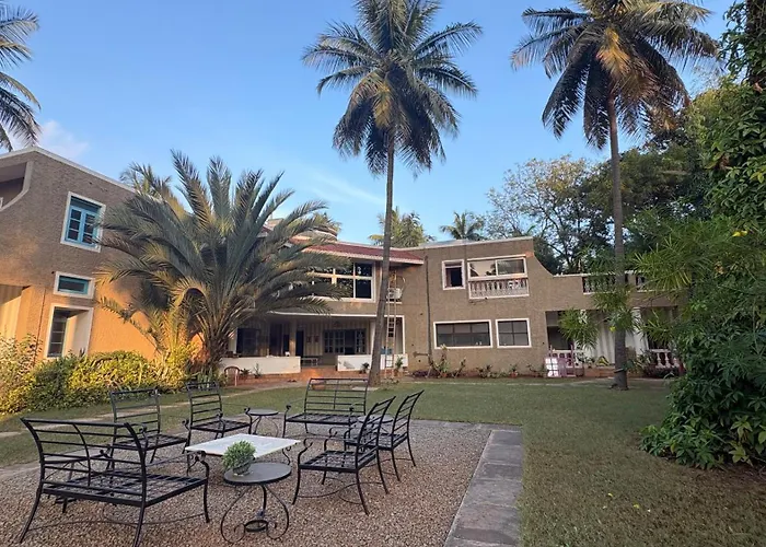 Seclude Hampi 1800